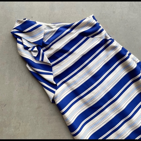 Banana Republic one shoulder dress - Picture 2 of 7